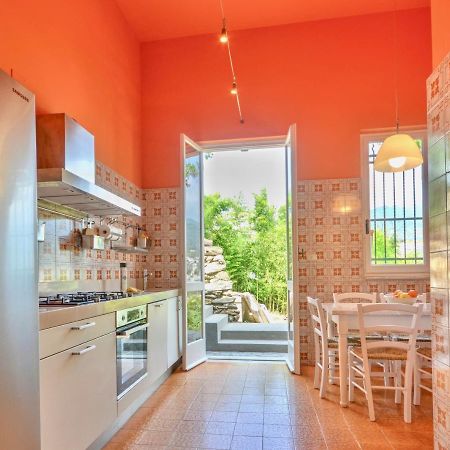 Villa Riviera Rapallo - 5 Min Walking From Beach Bagian luar foto