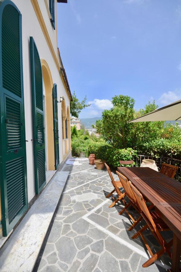 Villa Riviera Rapallo - 5 Min Walking From Beach Bagian luar foto