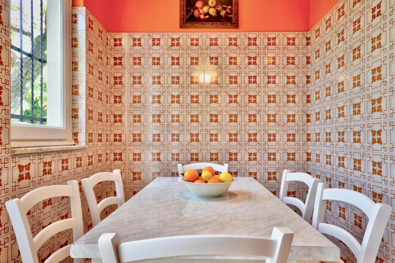 Villa Riviera Rapallo - 5 Min Walking From Beach Bagian luar foto