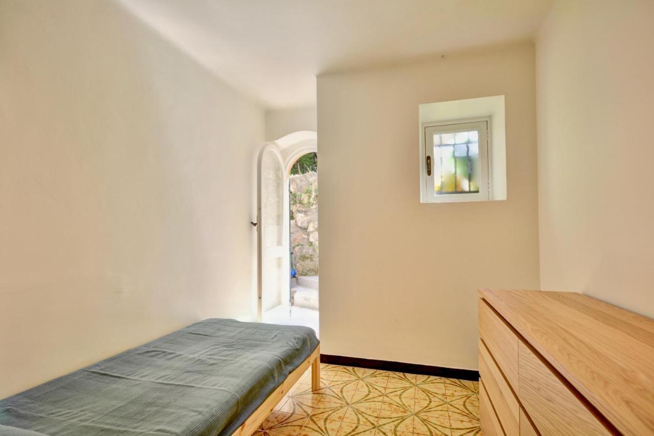 Villa Riviera Rapallo - 5 Min Walking From Beach Bagian luar foto