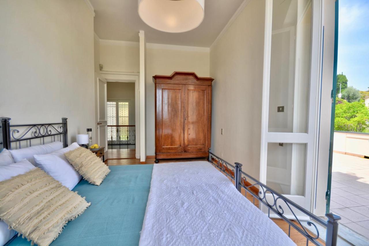 Villa Riviera Rapallo - 5 Min Walking From Beach Bagian luar foto